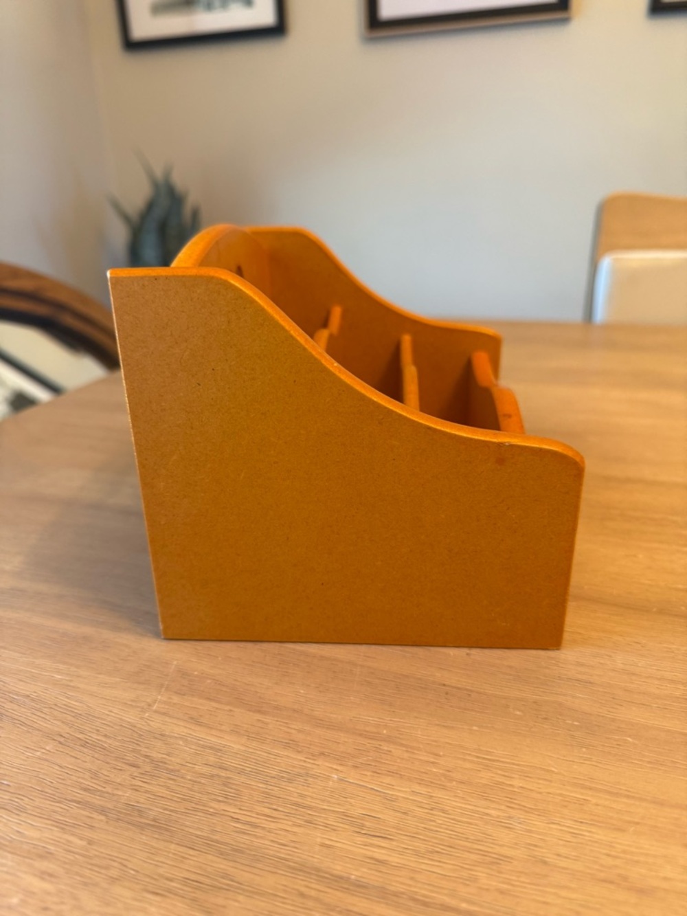 Vintage cottage core Pressed Wood Mail Holder Desk Organizer - Picture 3 of 8
